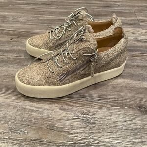Giuseppe Zanotti Women's Champagne May London Glitter Low Top Sneakers sz 7.5